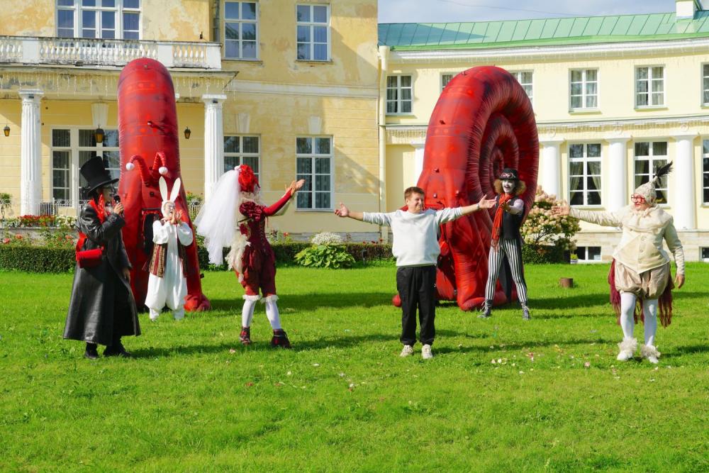 Шоу "Гигантские улитки"