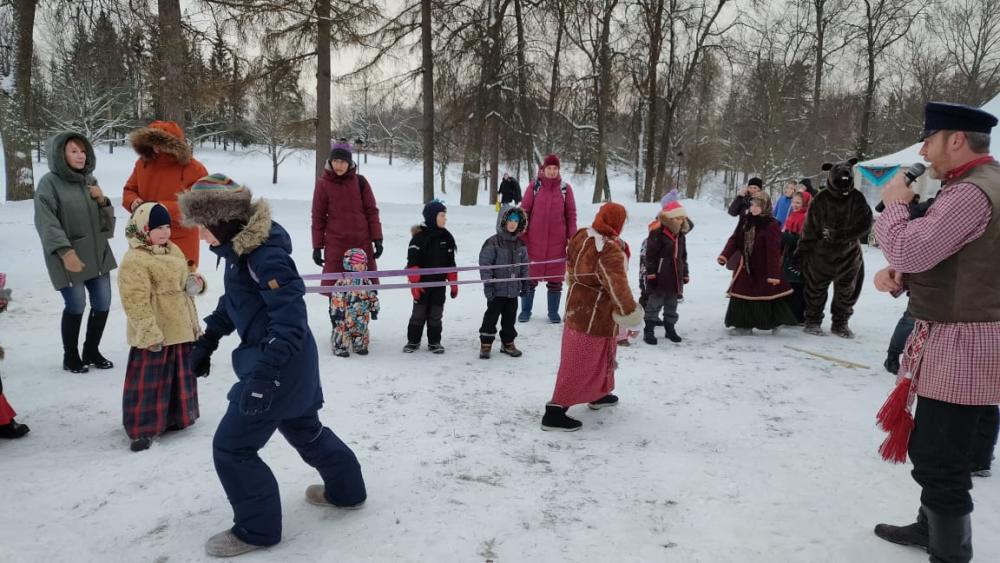 Фото от семейного ансамбля Бирюковых "Забавы молодецкие"